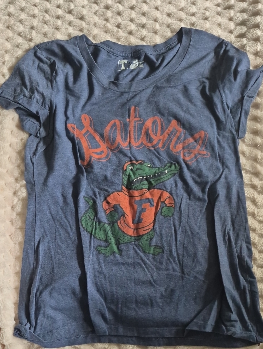 Blue Gators Graphic Short Sleeve Tee - Vintage Team Style